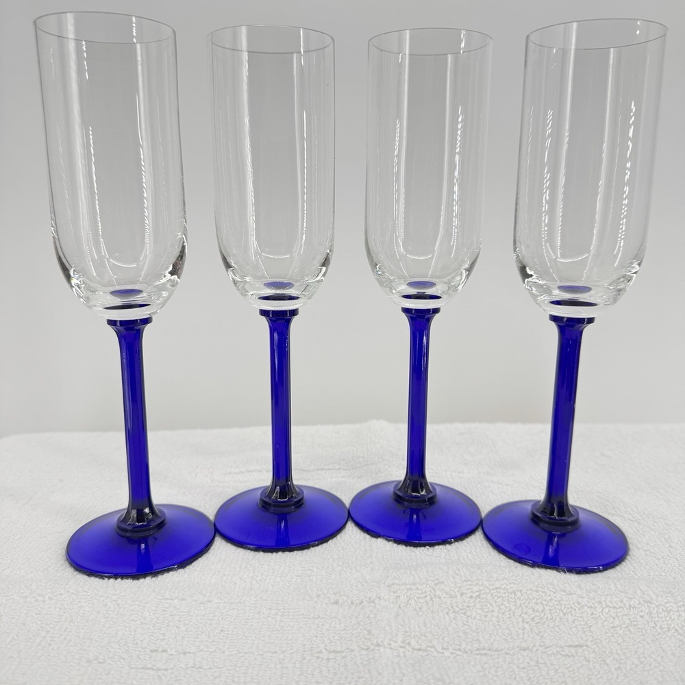 Vtg Luminarc Champagne Flutes Colbalt Blue‎ Beveled Stem 8.75"H 2"W Set Of 4